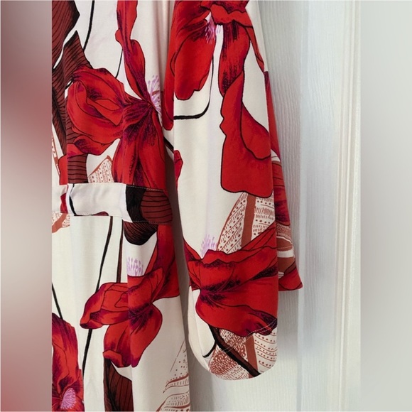 Soma Robe COOL NIGHTS Short Robe Flowers Red size Medium - Picture 9 of 11